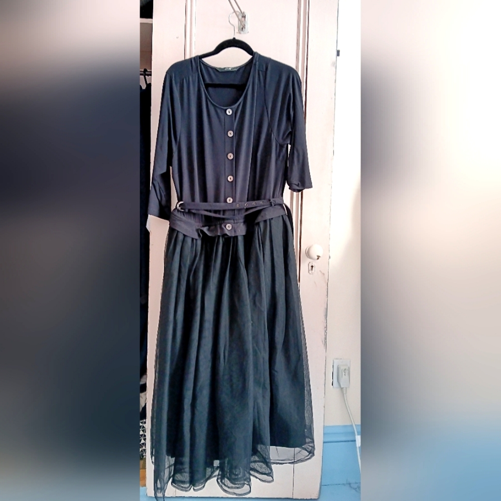 Eshakti witchy goth black dress